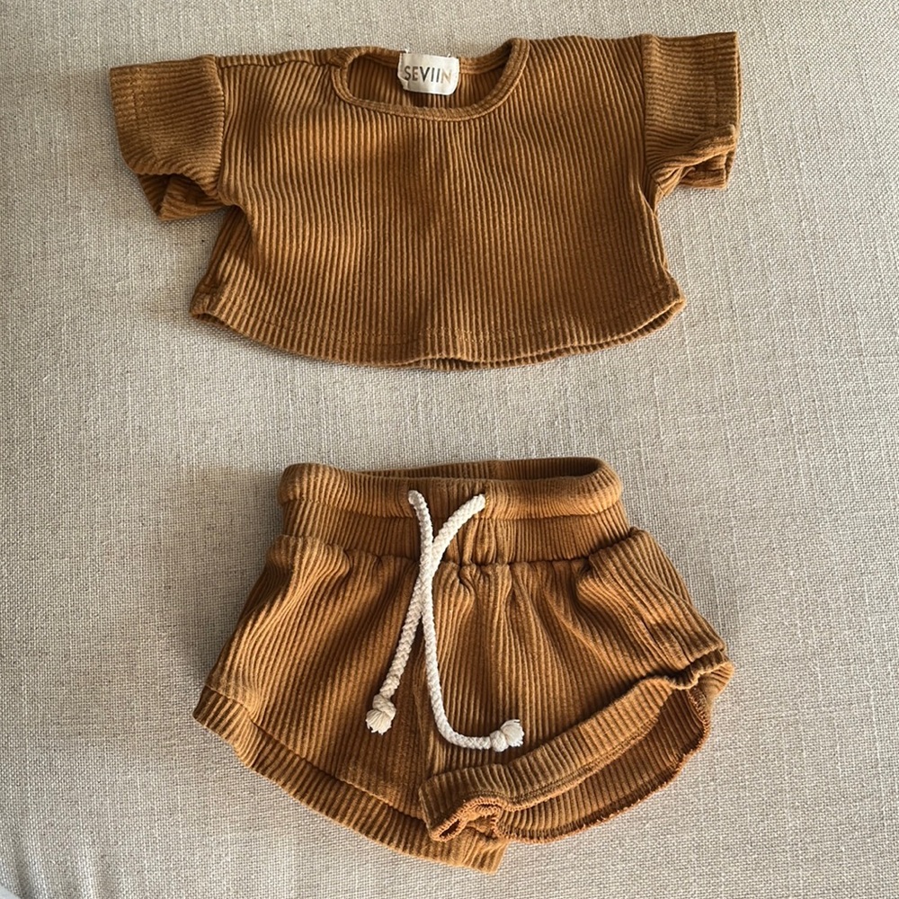 ☀️SEVIIN ribbed shortie set ☀️
